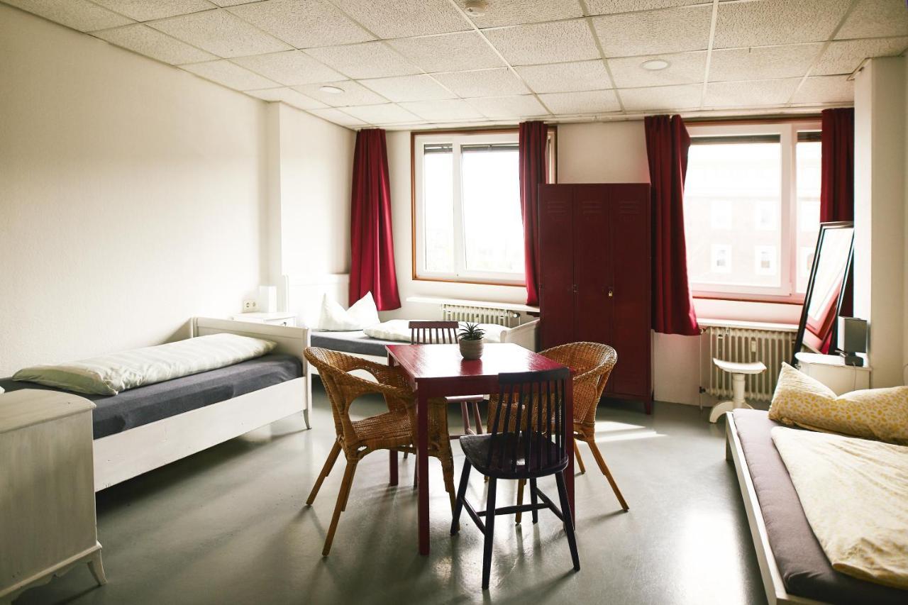 Sleep Station Hostel Munster  Esterno foto